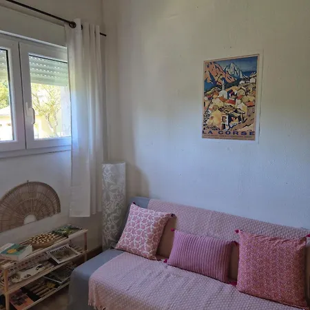 Joli Calme Vue Montagne Dans Le Centre Appartement *