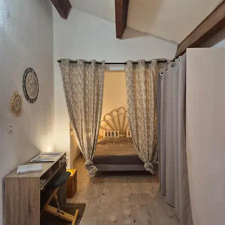 Joli Calme Vue Montagne Dans Le Centre